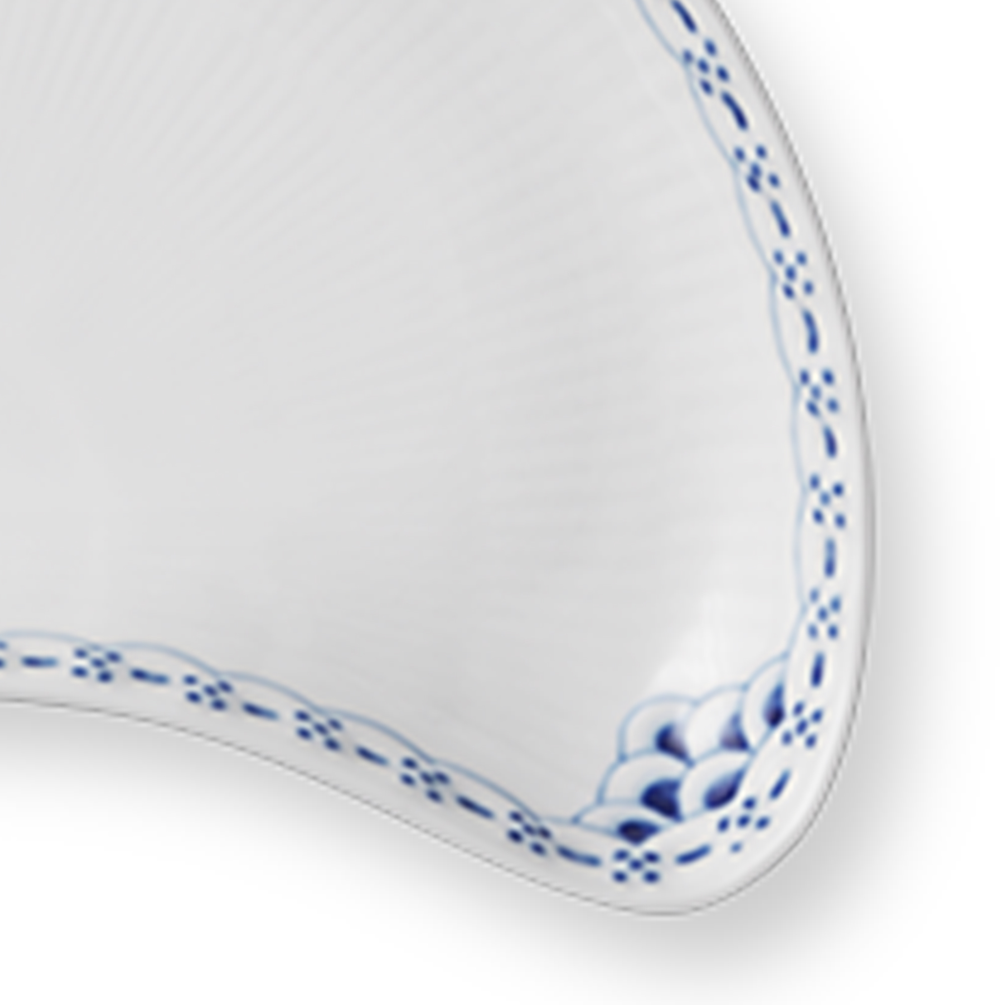 Zoom image of Princess Half Moon Dish 21,5 cm